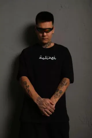 Erkek Bisiklet Yakalı Sırt Baskılı Oversize T-Shirt - Siyah - S - Siyah