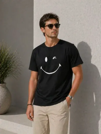 Erkek Minimal Gülümseyen Yüz Baskılı Tişört Kısa Kol Yazlık T-Shirt - Siyah - 2XL - Siyah