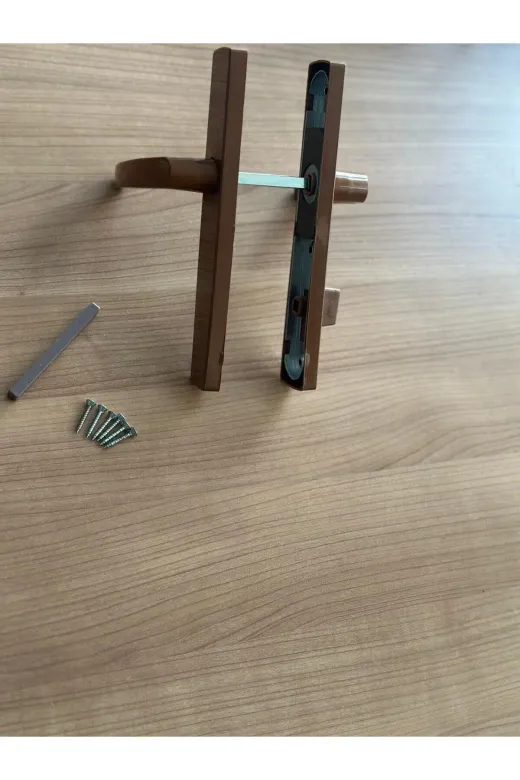 EVA PLAST KAPIKOLU-BALKON-AMEŞE-1ADET Pvc Pimapen Plastik Kapı Kolu Balkon Kahverengi(Altinmeşe) 1 Adet/bay Her Telden/ Bay Her Telden