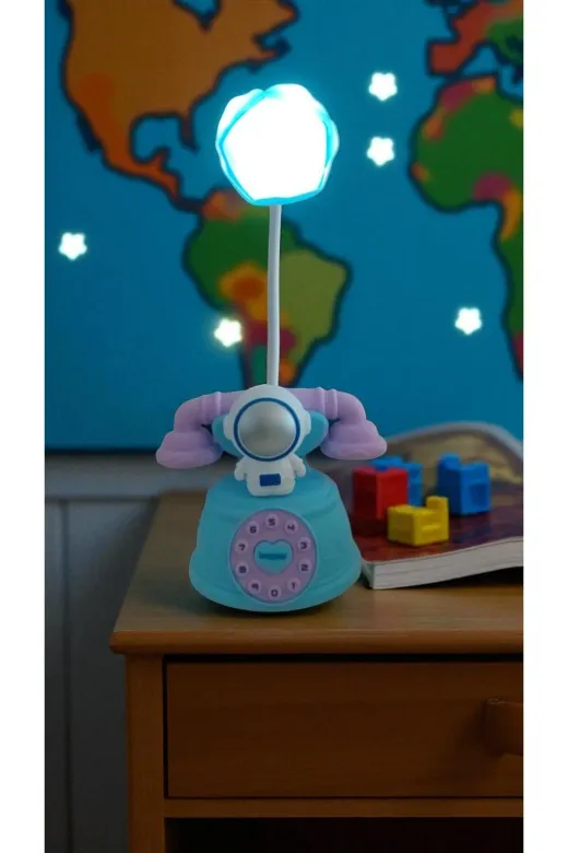 FAMEMUS ACCESSORY 0000203251200 Astronot Telefon Modelli Masa Üzeri Gece Lambası
