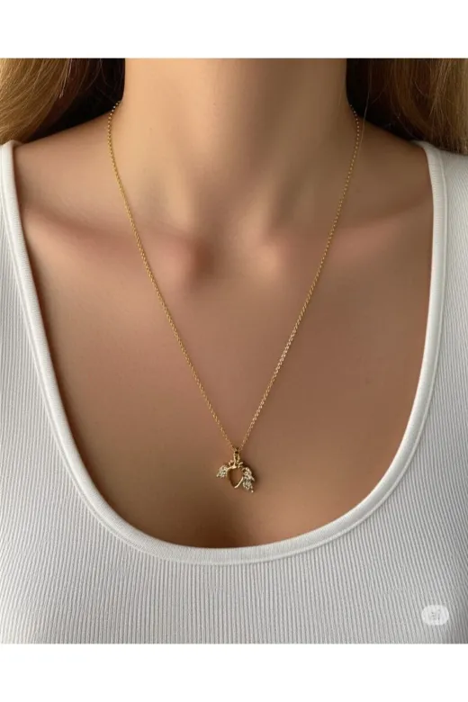 FAMEMUS ACCESSORY 0040020 Çelik Gold Kaplama Kolye - Üçgen Detaylı Tasarım (45 Cm)