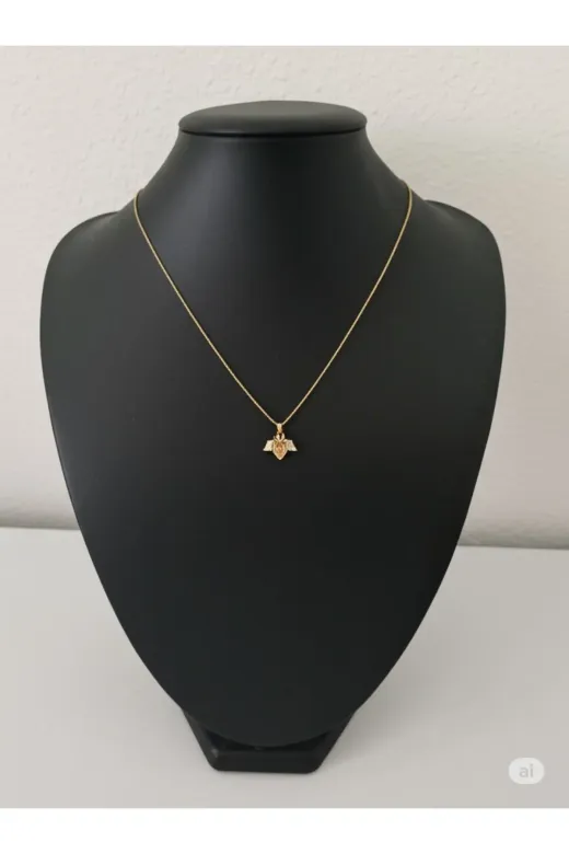 FAMEMUS ACCESSORY 0040020 Çelik Gold Kaplama Kolye - Üçgen Detaylı Tasarım (45 Cm)