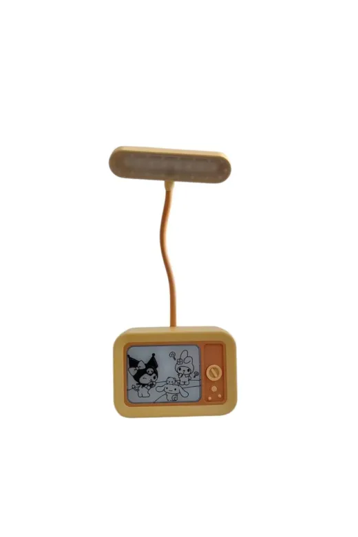 FAMEMUS ACCESSORY 007777858596 Kuromi Temalı Retro Tv Tasarımlı Led Masa Lambası. Hediyelik Eşya Sarı Renk