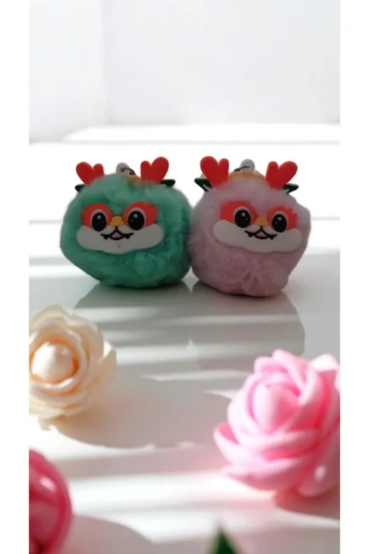 FAMEMUS ACCESSORY 0090133 Sevimli Yüz Desenli Peluş Anahtarlık – Yumuşacık Ve Eğlenceli Aksesuar (1 Adet)