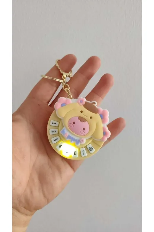 FAMEMUS ACCESSORY 0110110040 Tuşlu Işıklı Sesli Ayıcık Anahtarlık