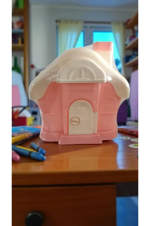 FAMEMUS ACCESSORY 1111123234443 Ev Şeklinde Büyük Kumbara 20 Cm