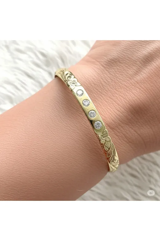 FAMEMUS ACCESSORY 12490 Xuping Çiçek Motifli Oyma Detaylar Kelepçe Bileklik