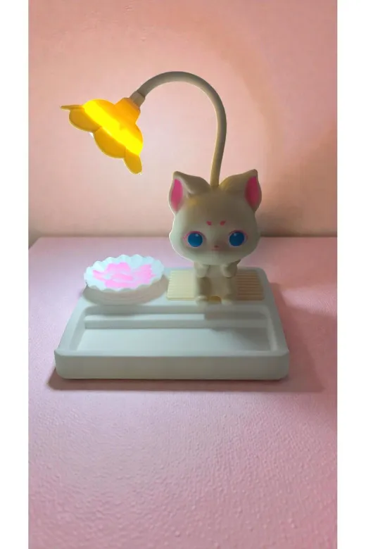 FAMEMUS ACCESSORY 23qweadasd Sevimli Kedi Masa Üzeri Gece Lambası Hediyelik Ürün Boyut:15*10Cm