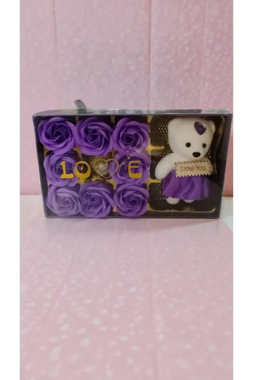 FAMEMUS ACCESSORY 2ewewqewqeqe Sevgililer Gününe Özel(I Love You Yazılı Asetatlı Güllü Ayıcık Mor Renk Hediyelik Boyut:20*11Cm