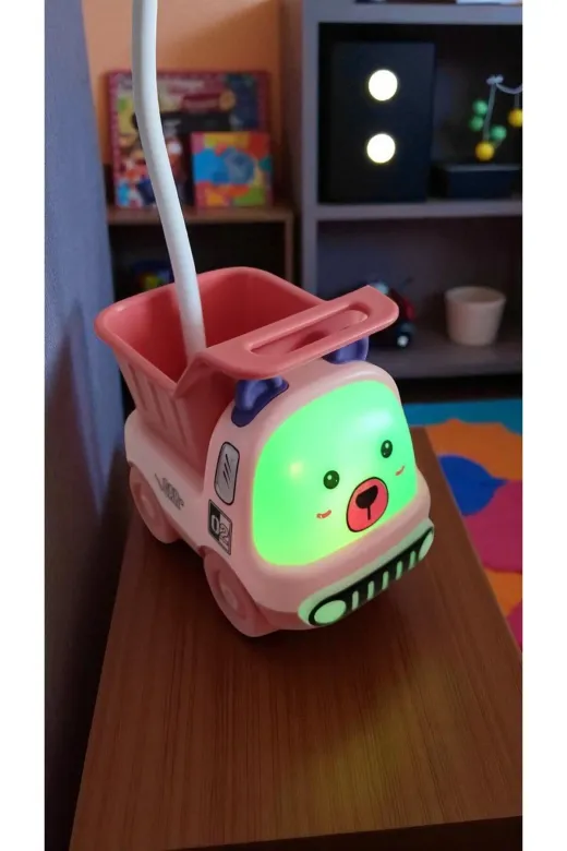 FAMEMUS ACCESSORY 4456654 Kamyon Şeklinde Masa Üzeri Çok Şık Tekerlek Hareket Etmez Boyutu 25*9 Cm