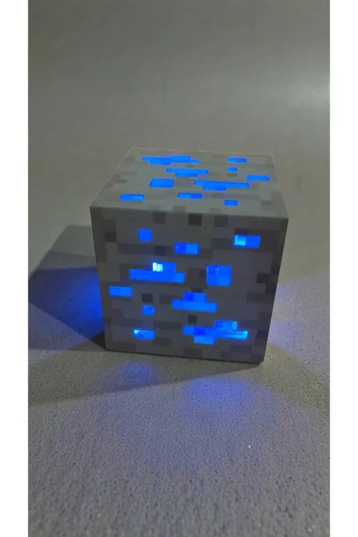 FAMEMUS ACCESSORY gretewt23423edfscds Minecraft Maden Lambası Mavi Renk Yanar Ürün Boyutu:7 Cm *7Cm