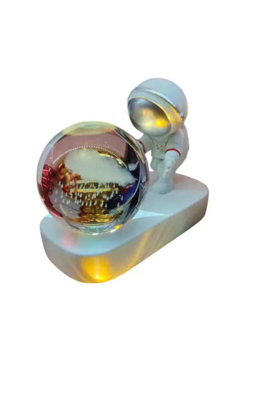 FAMEMUS ACCESSORY scfdfsfdsfdsfds Astronot Standlı Işıklı Cam Küre