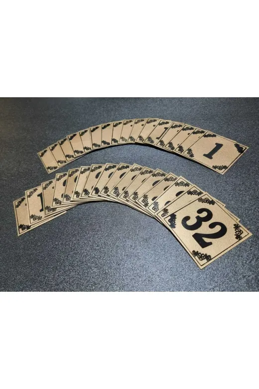 GENDEC GENA-32 Kapı Numarası 6X6 Cm No 1'den 32Ye Yapışkanlı Metalik Altınsarı Üzeri Siyah Baskı