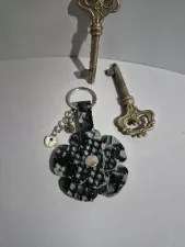 Gogo Hakiki Deri Anahtarlık Charm Gri - Siyah