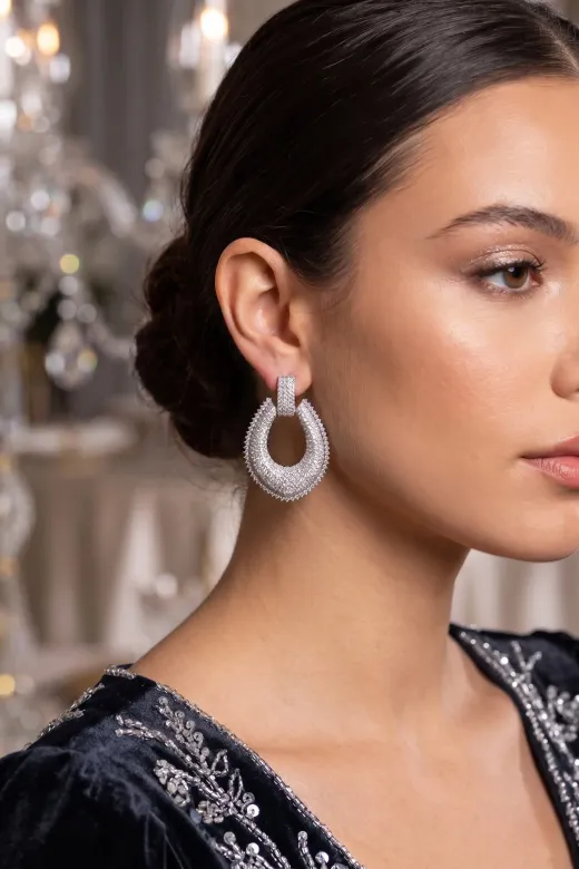 Gümüş Renk Zirkon Taşlı Damla Halka Model Kadın Abiye Küpe TJ-BKP11903