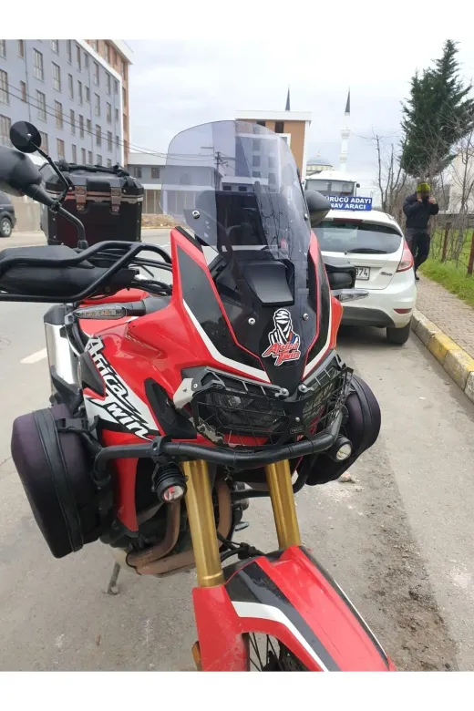 Honda Africa Twin CRF 1000 Ön Cam 2016-2020 Model 45cm Füme Renkli 4mm SPORTİF