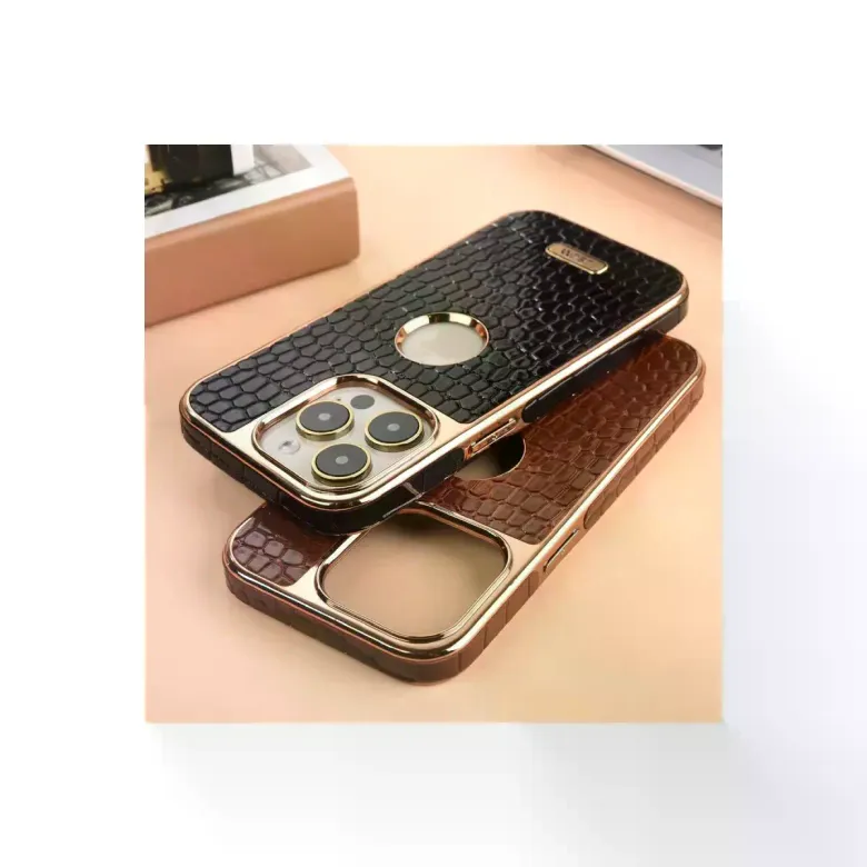 iPhone 13 Pro Max Kılıf Snake Kapak - Siyah