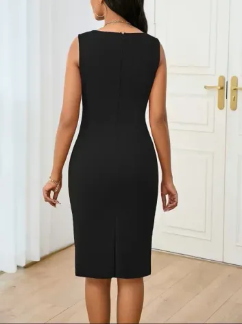 Kadın Askılı Balıkçı Yaka önden Pileli Kısa Ithal Krep Elbise - 2XL-3XL - Siyah