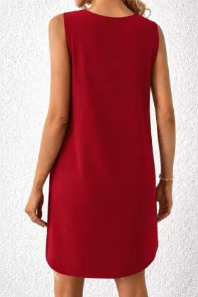 Kadın Askılı V Yakalı Geniş Kesim Detaylı Kısa Janjan Krep Elbise - L-XL - Kırmızı