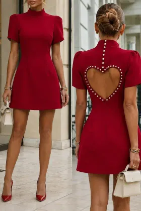 Kadın Kısa Kollu Balıkçı Yaka Sırt Kalp Detaylı Kısa Ithal Krep Elbise - L-XL - Kırmızı