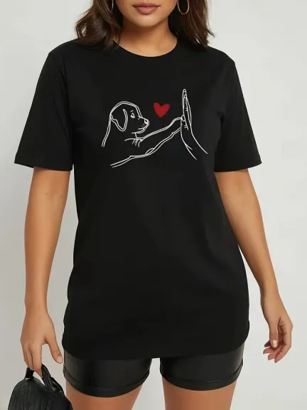 Kadın Kısa Kollu Bisiklet Yaka Köpek Baskılı Viskon Bluz - 2XL-3XL - Siyah