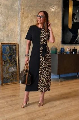 Kadın Kısa Kollu Bisiklet Yakalı Bir Yanı Leopar Detaylı Uzun Viskon Elbise - 2XL-3XL - Siyah