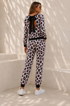 Kadın Uzun Kollu Bisiklet Yakalı Arkadan Fiyonklu Iki Iplik Bluz Ve Pantolon Ikili Takım - L-XL - Leopar