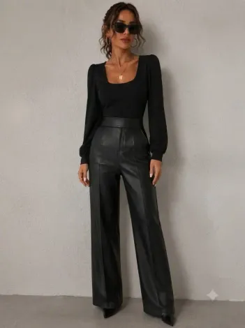 Kadın Yüksek Bel Cepli Paçaya Doğru Hafif Geniş Deri Pantolon - L-XL - Siyah