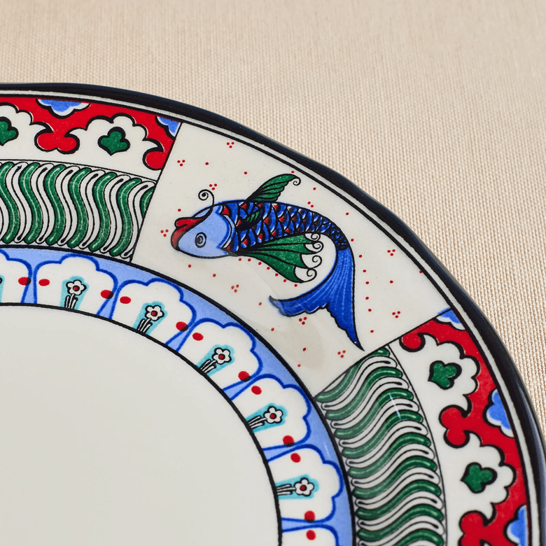 Karaca GFGJHKLGF X Ömür Akkor İznik Balık Pasta Tabağı 21 Cm