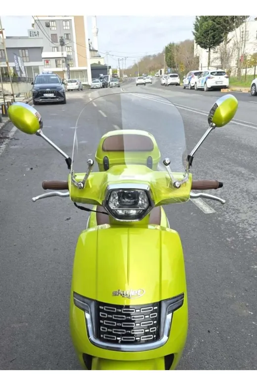 Küba Bayberry Ön Cam 2024-2026 Model 38cm Şeffaf Renkli 4mm APARATSIZ