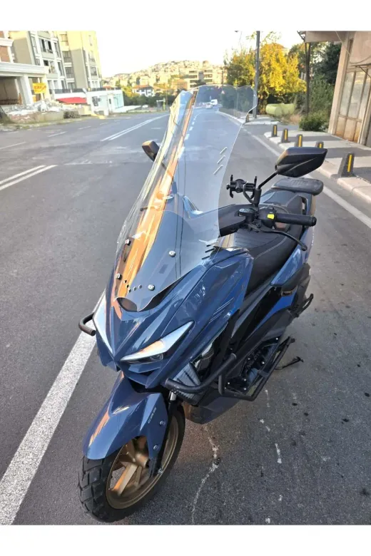 Küba Newcity 125 Ön Cam 2023-2026 Model 75cm Şeffaf Renkli 4mm UZUN