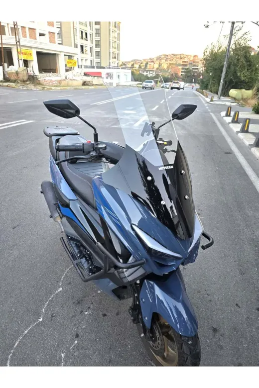 Küba Newcity 50 Ön Cam 2023-2026 Model 78cm Şeffaf Renkli 4mm UZUN