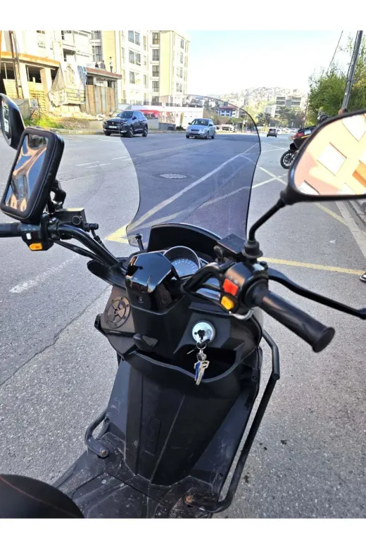 Küba Newlight 125 Pro Ön Cam 2023-2026 Model 58cm Füme Renkli 4mm ORİJİNAL BOYLU