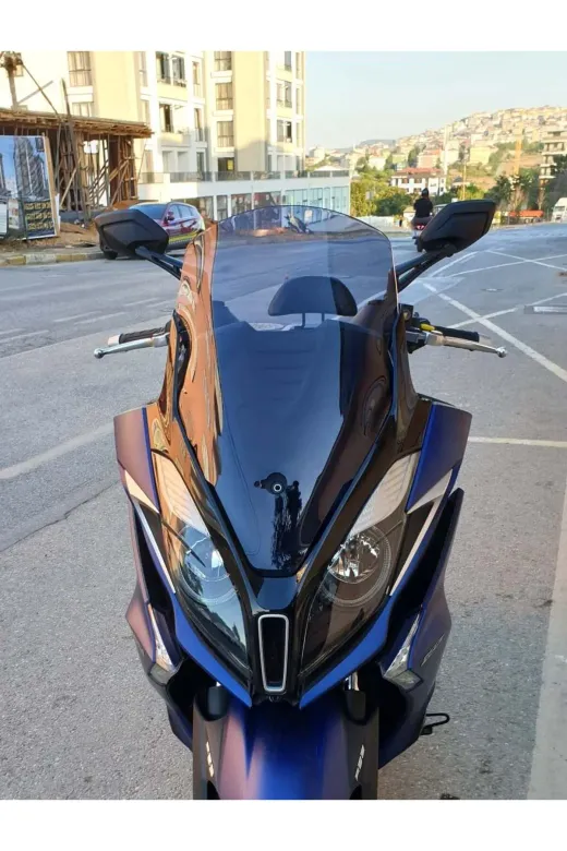 Kymco Downtown 250i Ön Cam 2016-2026-2026 Model 61cm Füme Renkli 4mm ORİJİNAL BOYLU