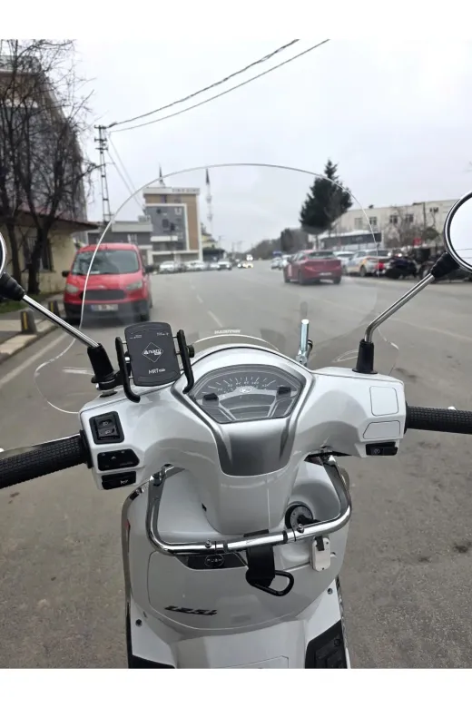 Kymco Like 200 Ön Cam 2009-2023 Model 43cm Şeffaf Renkli 4mm APARATSIZ