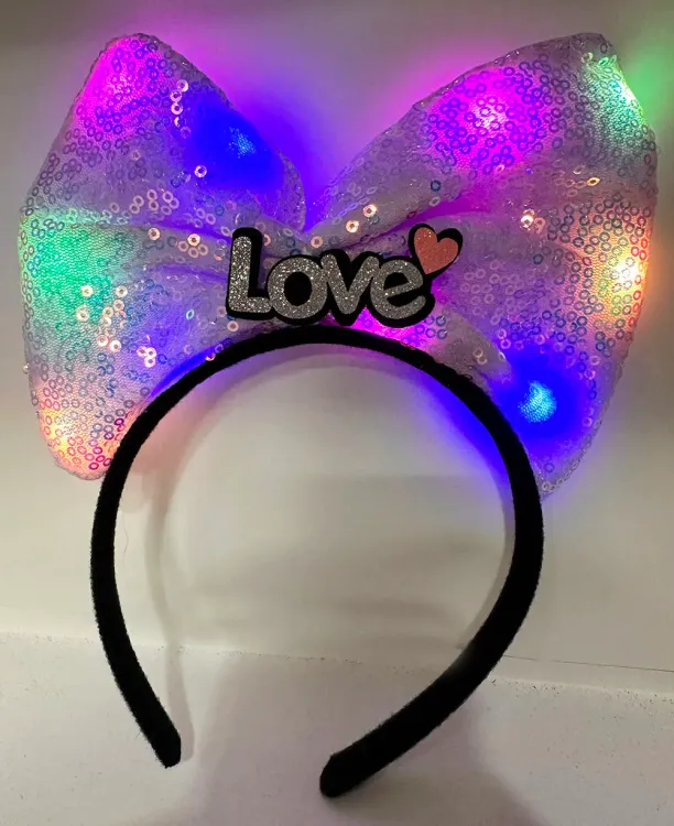 LED Işıklı Love Yazılı Mor Fiyonk Taç – Kız Çocuk Parti Tacı (4745)