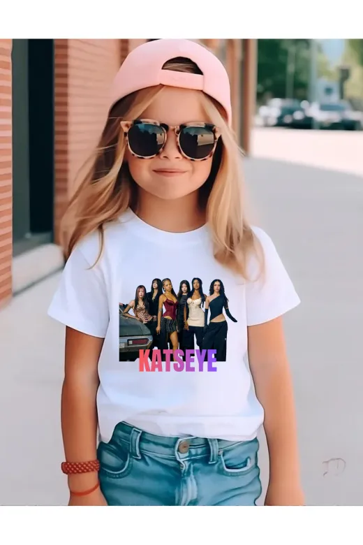 lovver katkatkase3 Katseye Grup Özel Tasarimli Premium Baskili Nefes Alan Kumaş Pamuklu Tişört