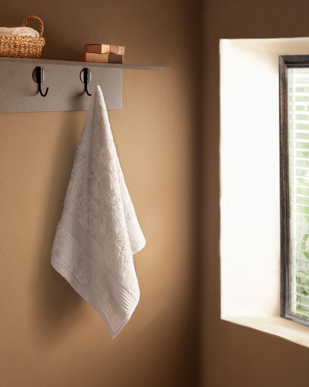 Madame Coco 8684427003442 Clarette Yüz Havlusu - Soft Gri - 50X80 Cm
