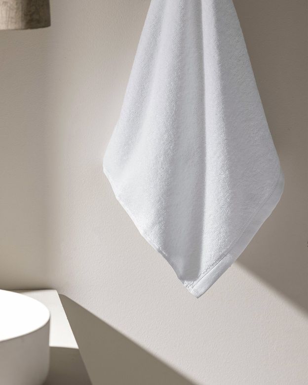 Madame Coco 8684427281383 Avelia %100 Pamuk Yüz Havlusu - Beyaz - 50X100 Cm