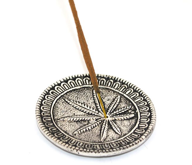 Metal Yuvarlak Tütsülük Model 1