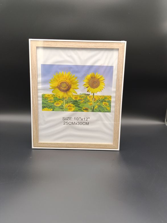 Mor Kayısı TUR-204 Ahşap Fotoğraf Çerçeve 25X30Cm (10''x12'')