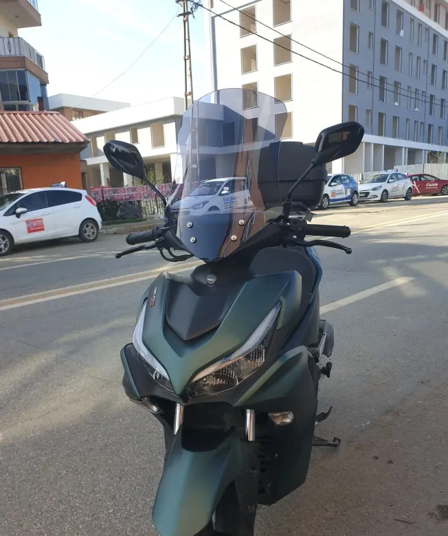 MOTOCAM Abush Benice A-150 Ön Cam 2023-2026 Model 54cm Füme Renkli