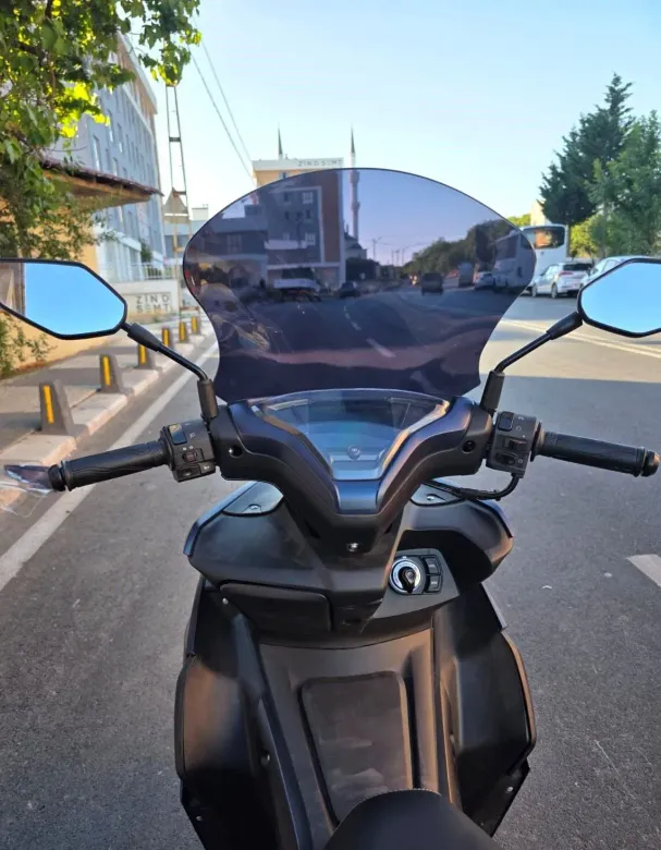MOTOCAM Kuba Vizy 50 Ön Cam 2025-2026 Model 43cm Siyah Renkli SPORTİF