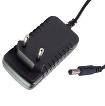 Next YE-1615A 16V 1.5 Amper 5.5mm x 2.5mm Standart Uç Santral Adaptörü