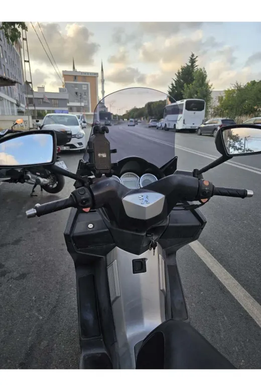 Peugeot Satelis Ön Cam 2006-2014 Model 63cm Füme Renkli 4mm