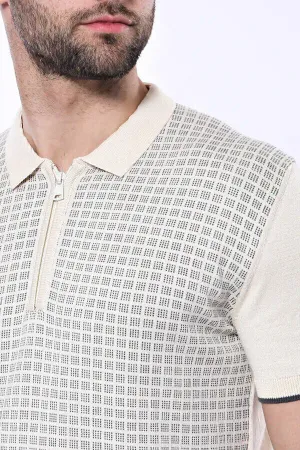 Polo Yaka Krem Desenli Fermuarlı Örme T-shirt | Wessi