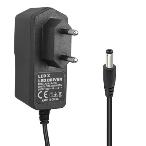 Powermaster Pm-8118 12 Volt - 1 Amper 5.5*2.5 Mm Uçlu Plastik Kasa Priz Tipi Adaptör