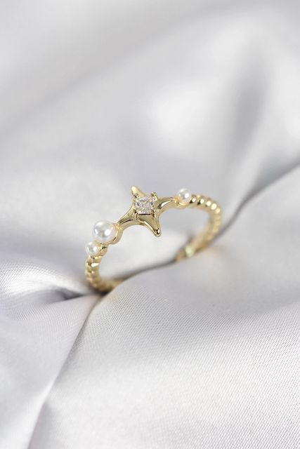 PRATİKOBA MEYEB698db2df38ef93c0e4019983-BLMY Mey İthalat Minimal Kutup Yıldızı Model Zirkon Taşlı Gold Renk Kadın Yüzük Çok Renkli