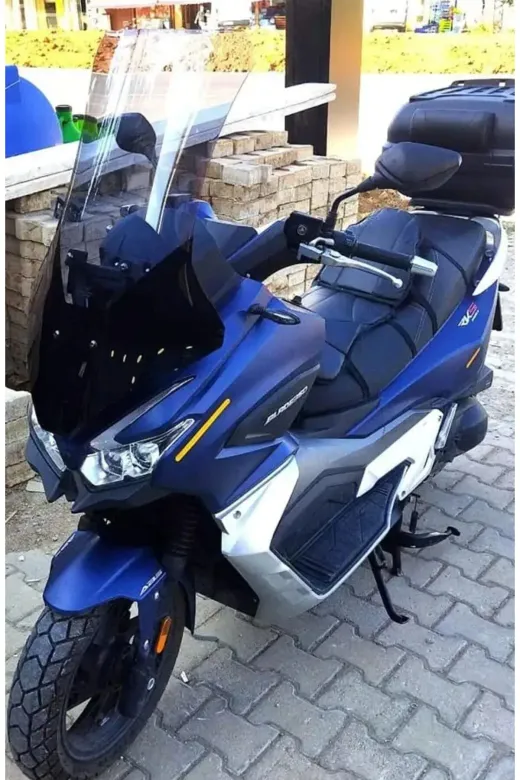 RKS Blade 350 Ön Cam 2023-2026 Model 65cm Füme Renkli 4mm ORTA BOYLU