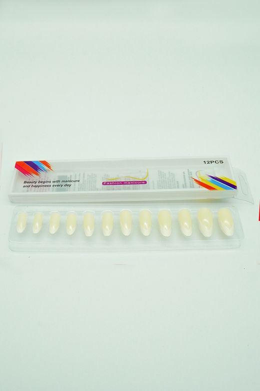 Royaleks RT-RYL-3ARKZTR3 12 Adet Badem Tırnak Tak Ve Çık Kendinden Yapışkanlı Takma Tırnak Krem